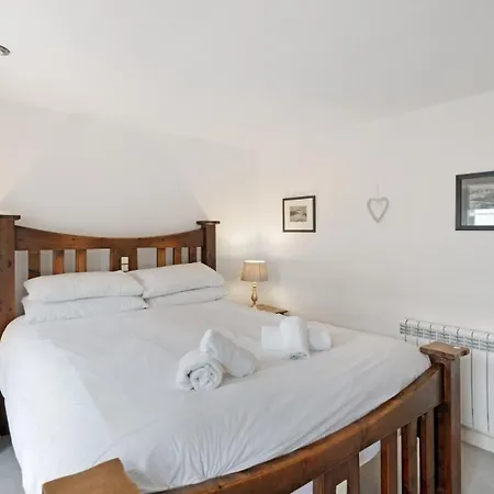 1 Bed In Oc-lr067
